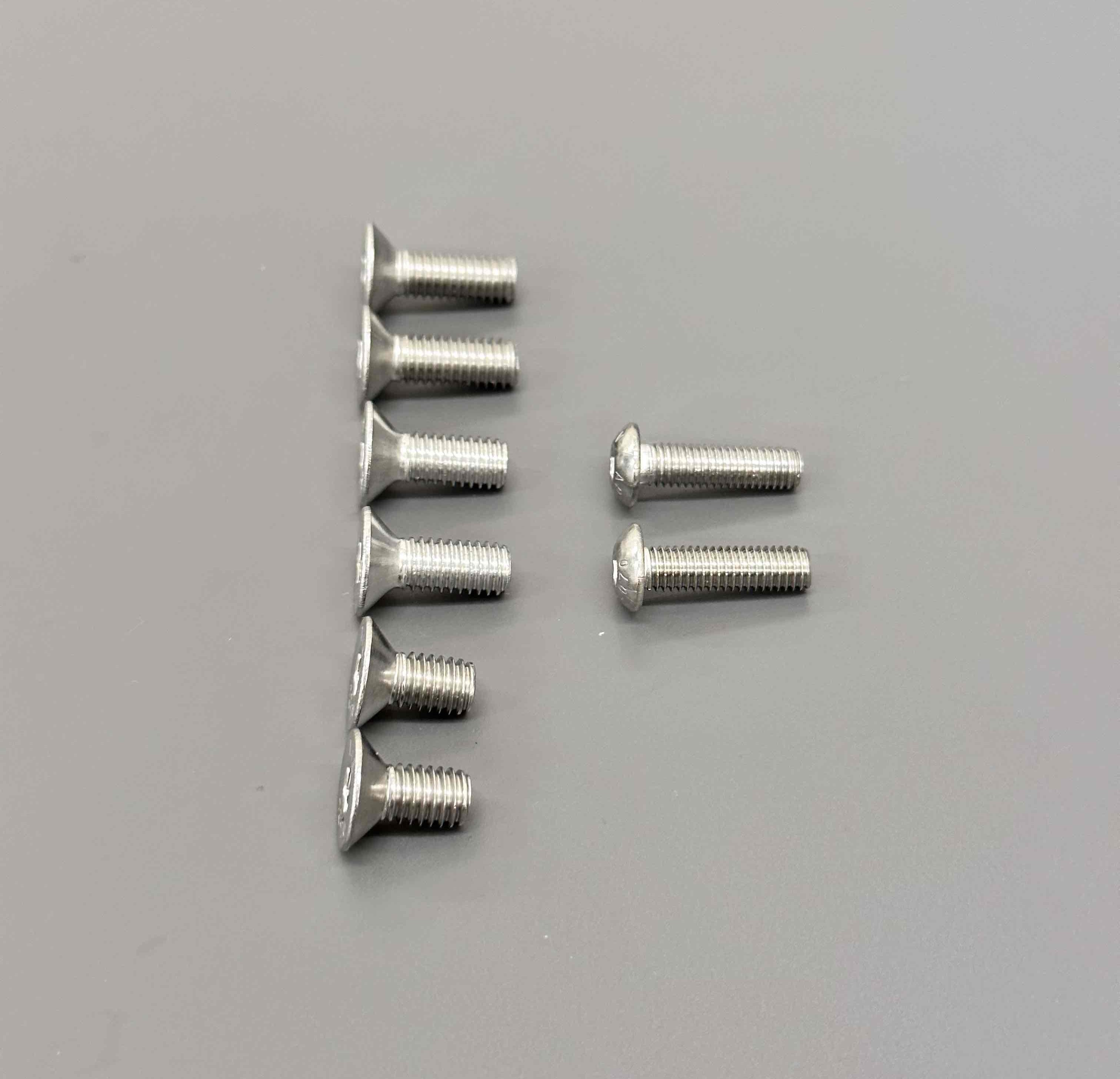 Chain guide spares - Bolt kit