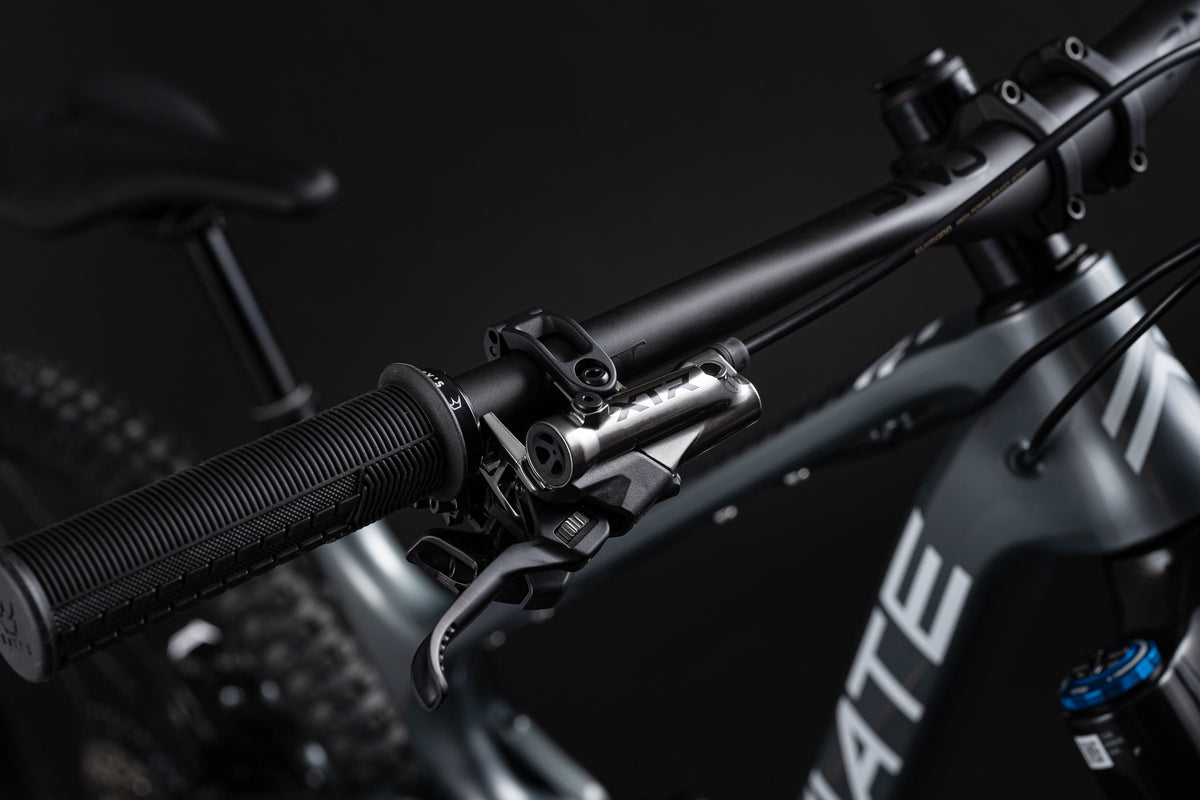 Highlander Rally Build Deviate Highlander II Factory 2026 Full Build – Deviate Cycles