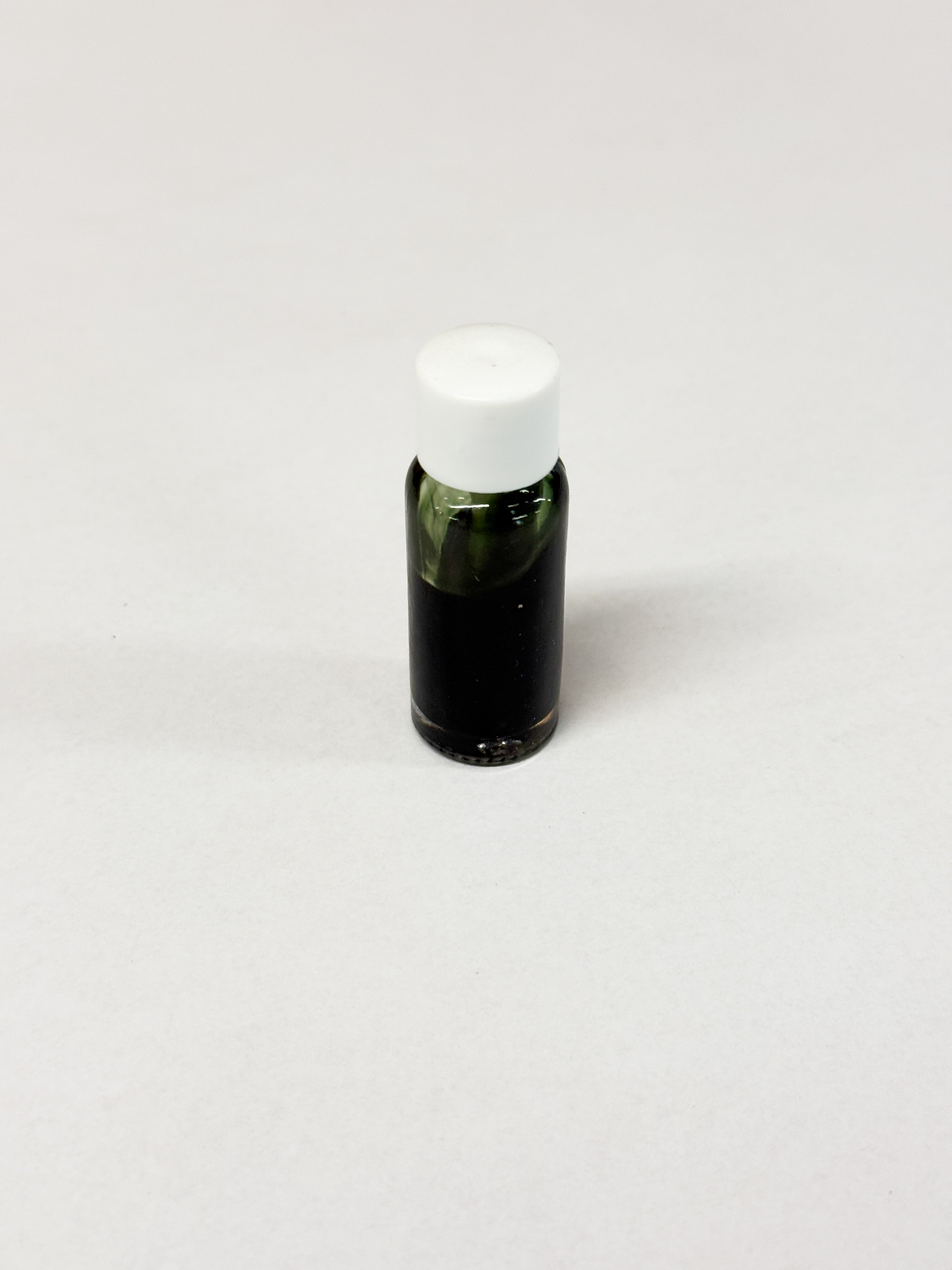 Moss Green Touch Up Paint (Claymore) AMP03