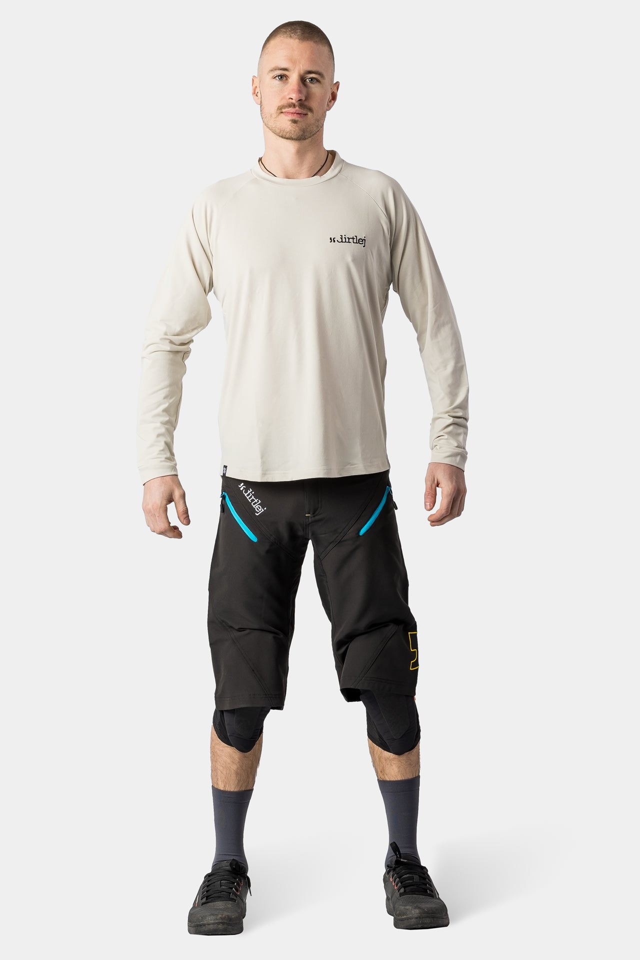 Dirtlej Mountee Merino
