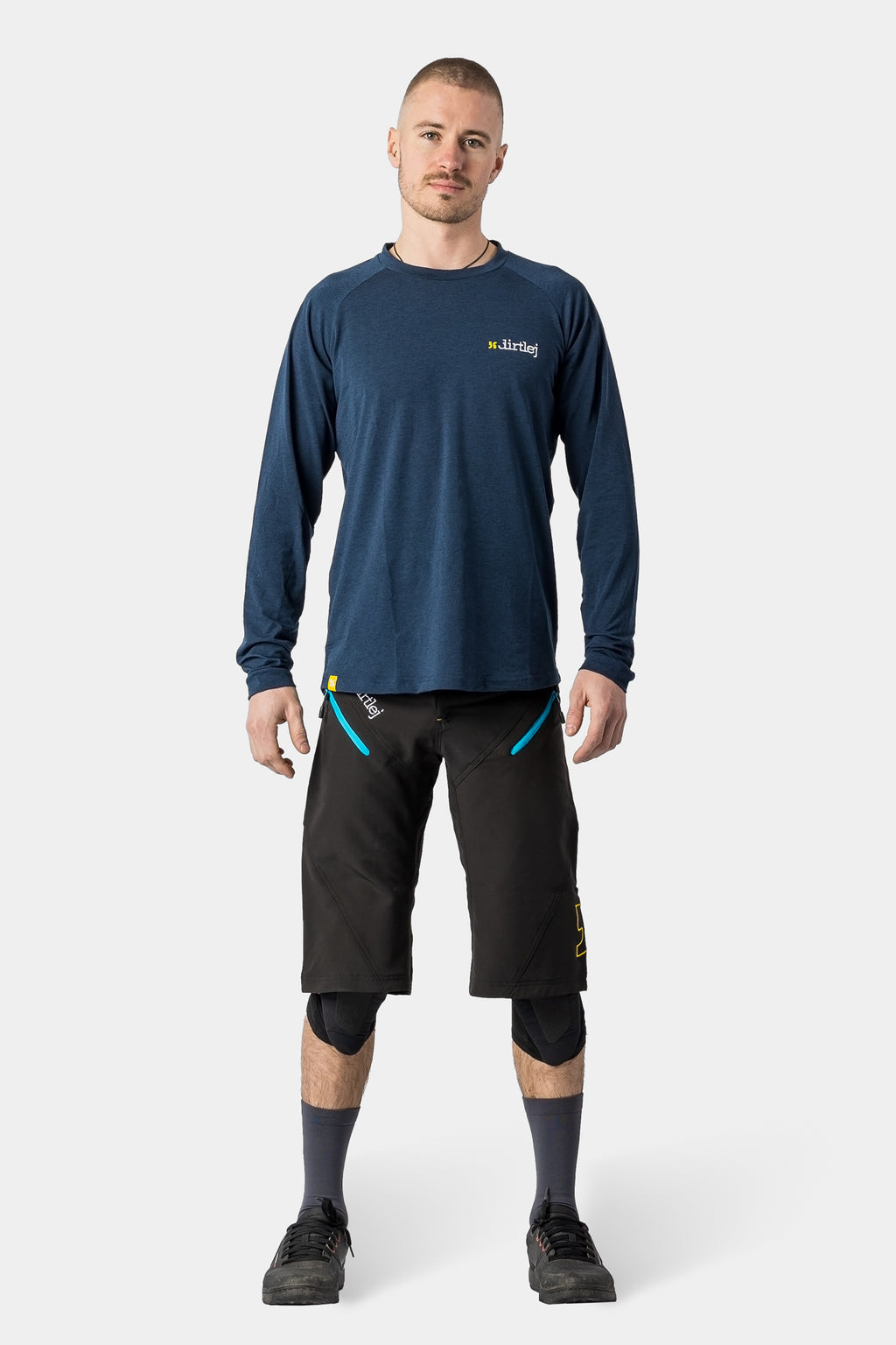 Dirtlej Mountee Merino